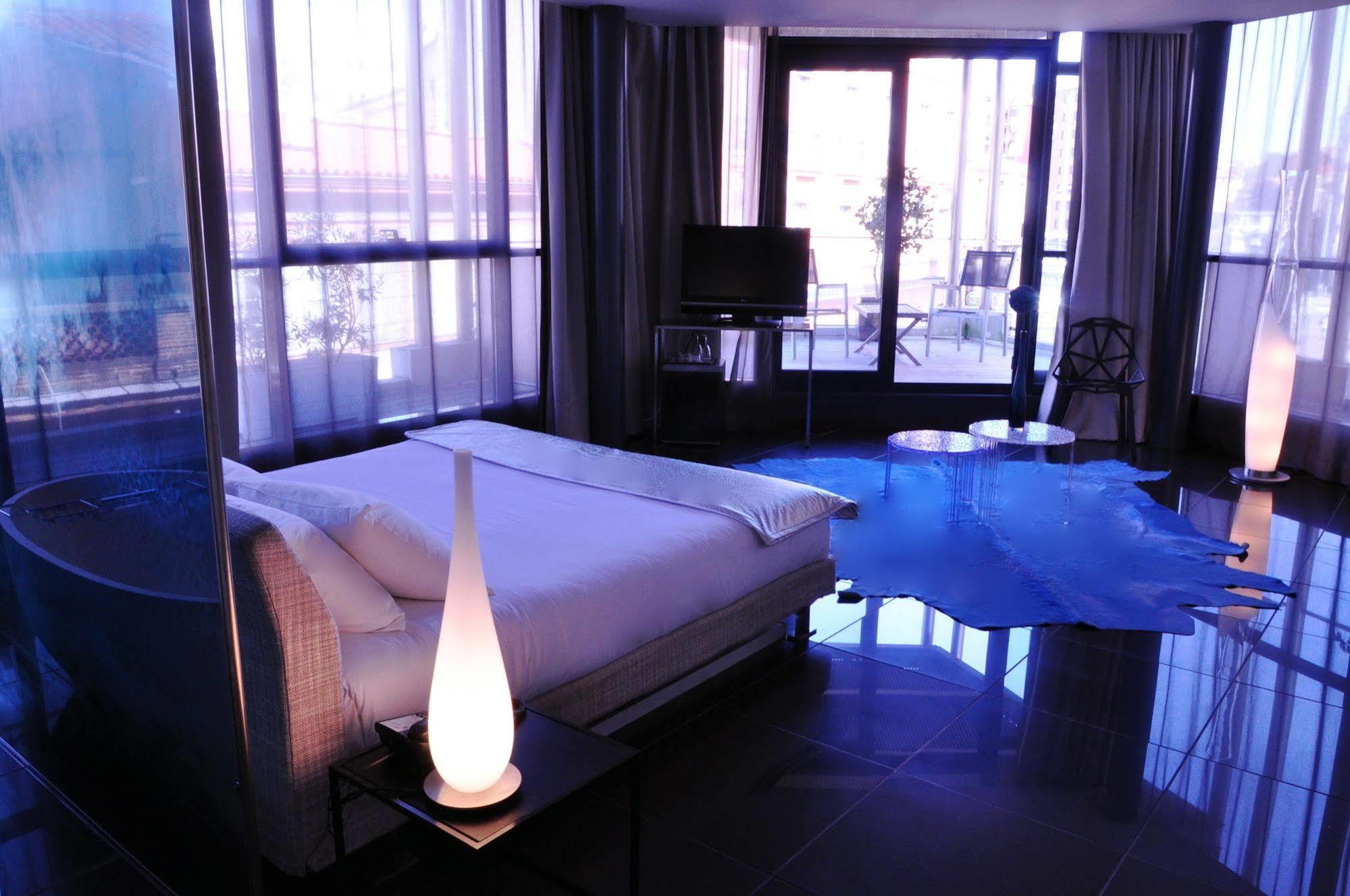 Hotel Design Les Bains Douches Тулуза Экстерьер фото